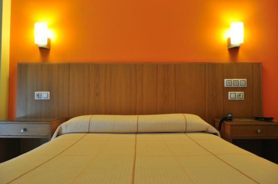Hotel O Cruceiro Caldas De Reis Ngoại thất bức ảnh