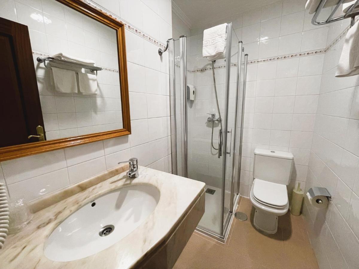 Hotel O Cruceiro Caldas De Reis Ngoại thất bức ảnh