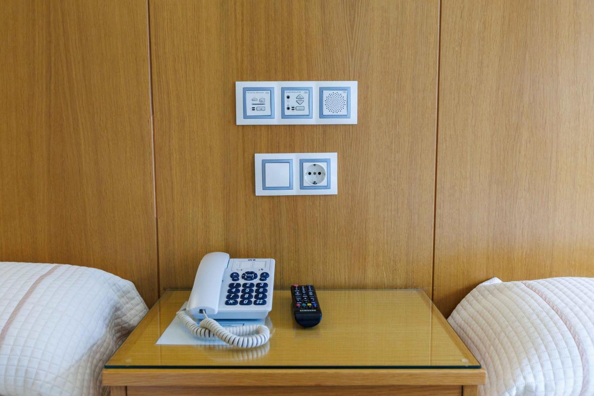 Hotel O Cruceiro Caldas De Reis Ngoại thất bức ảnh