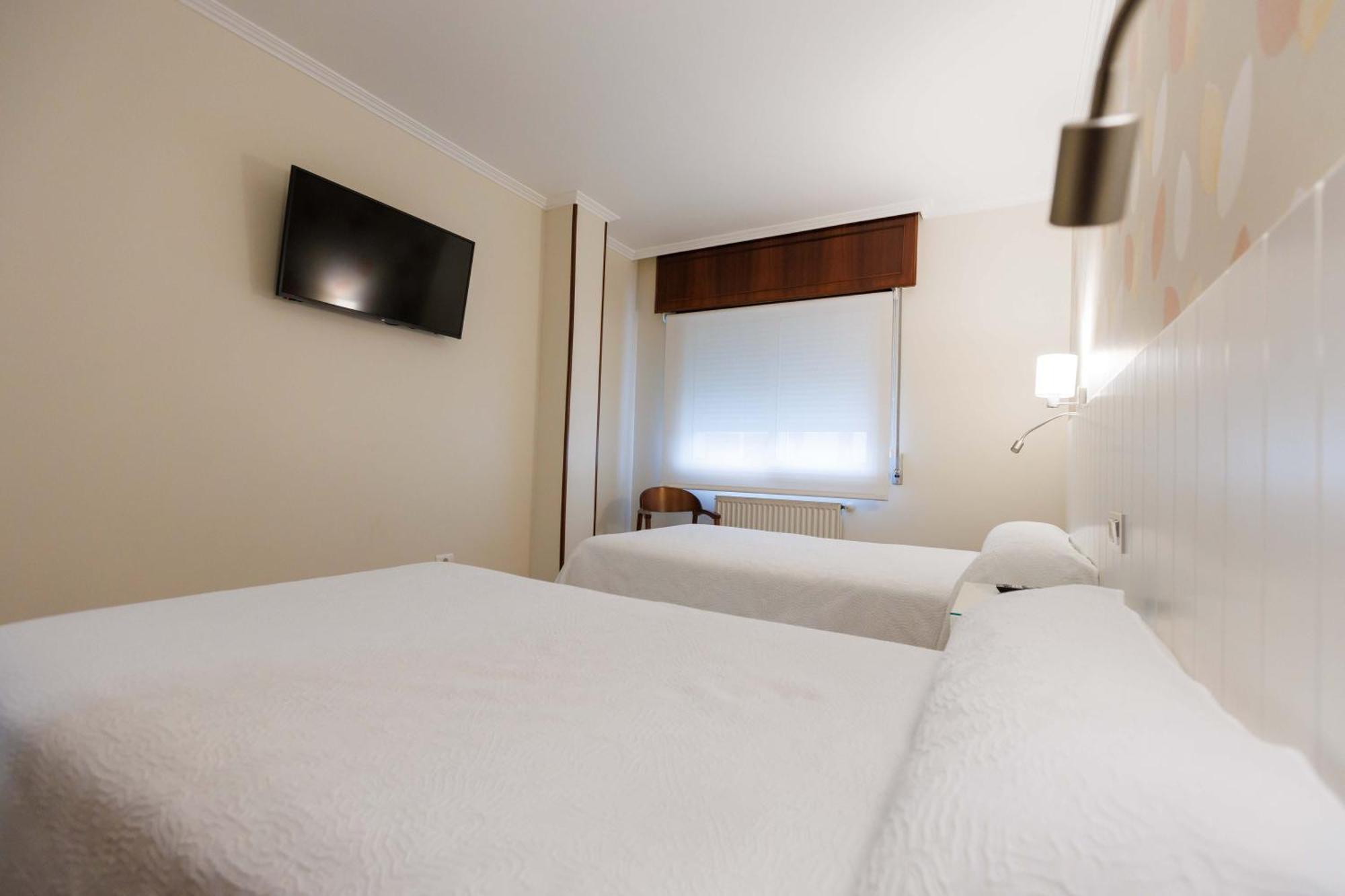 Hotel O Cruceiro Caldas De Reis Ngoại thất bức ảnh
