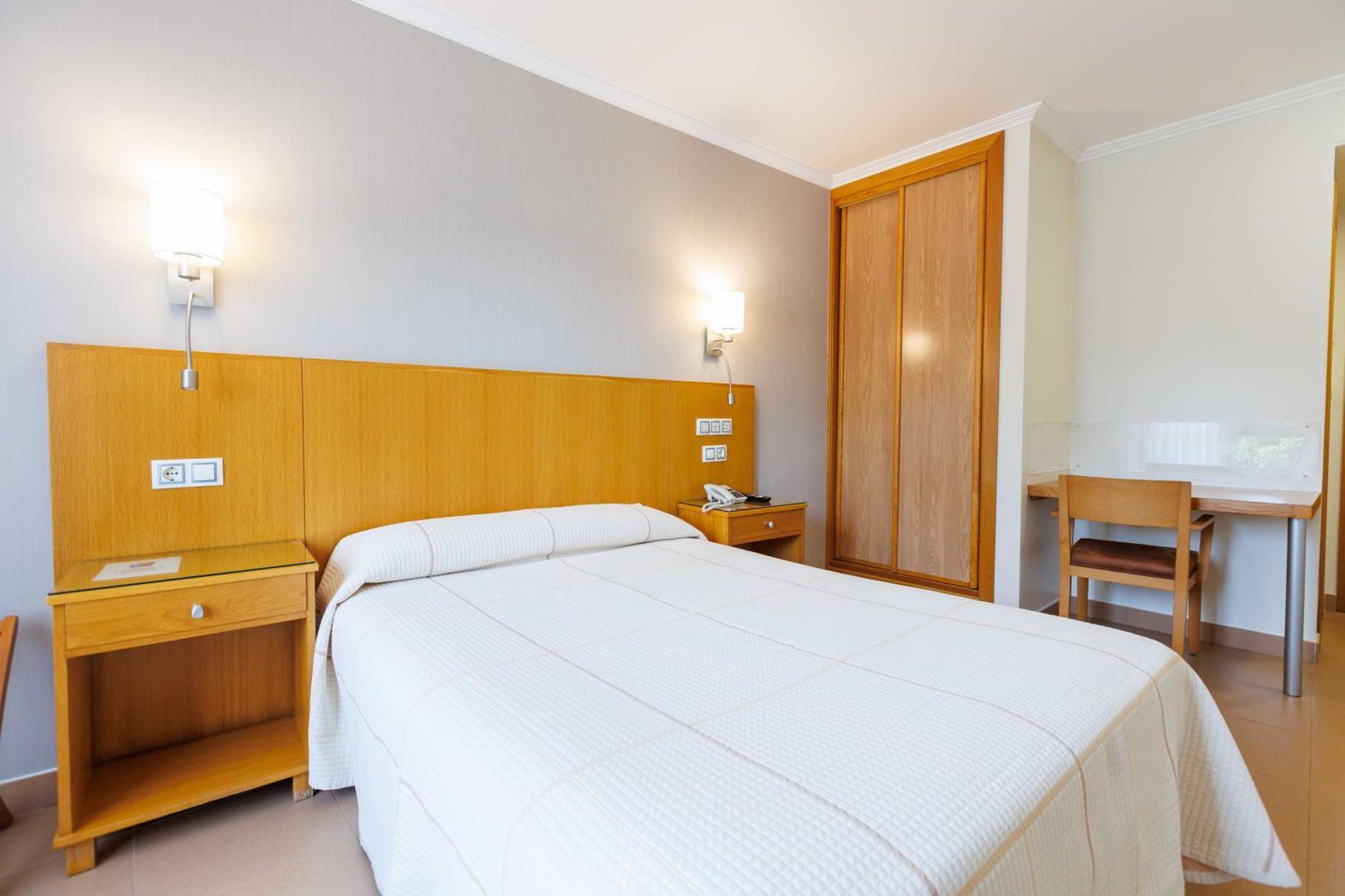 Hotel O Cruceiro Caldas De Reis Ngoại thất bức ảnh