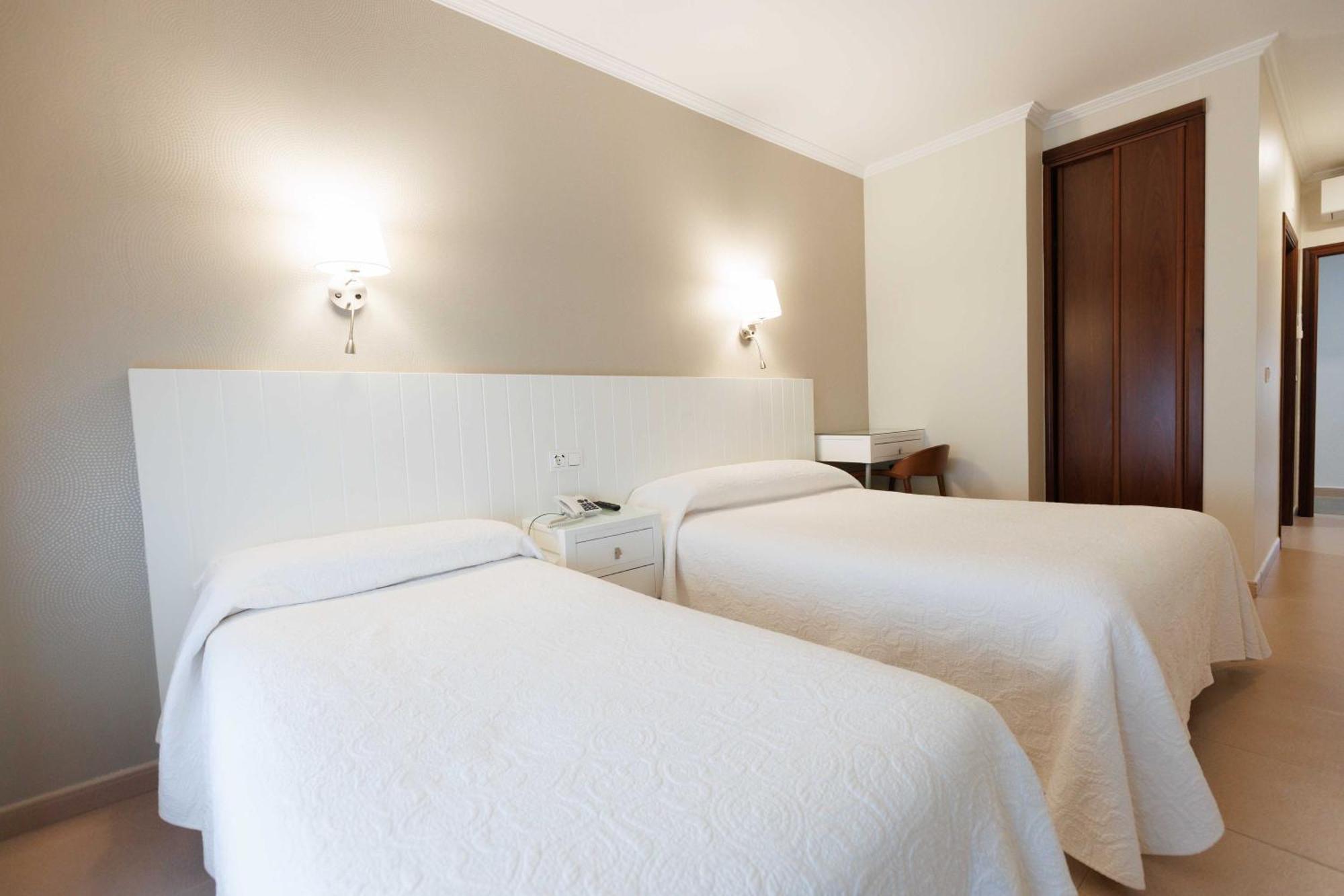 Hotel O Cruceiro Caldas De Reis Ngoại thất bức ảnh